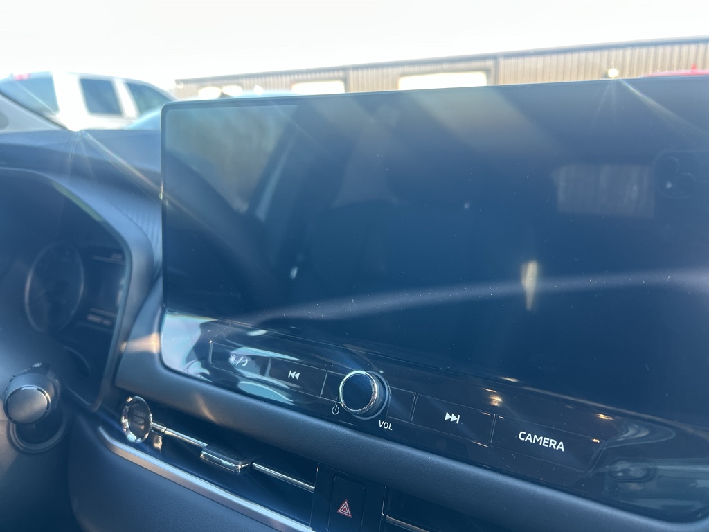 New 2026 Graphite Gray Mitsubishi SE image 10