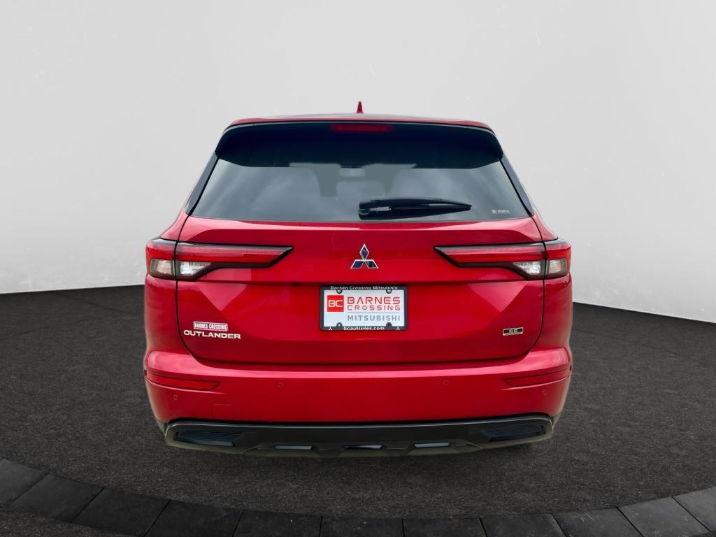 Used 2023 Red Diamond Mitsubishi SE Black Edition image 6