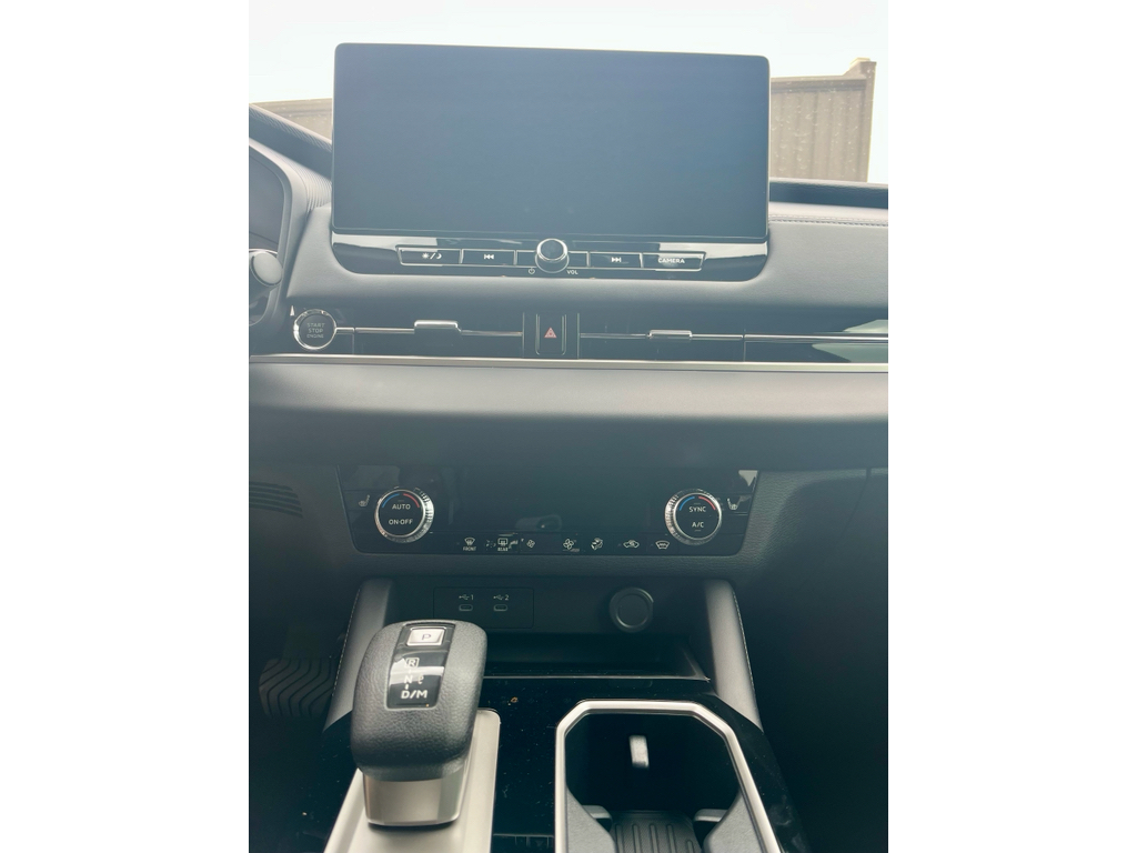 New 2026 Red Diamond Mitsubishi ES image 8