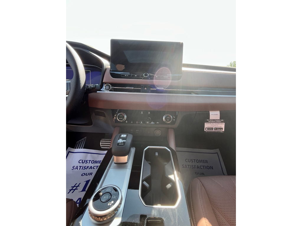 New 2026 Graphite Gray Mitsubishi SEL image 8