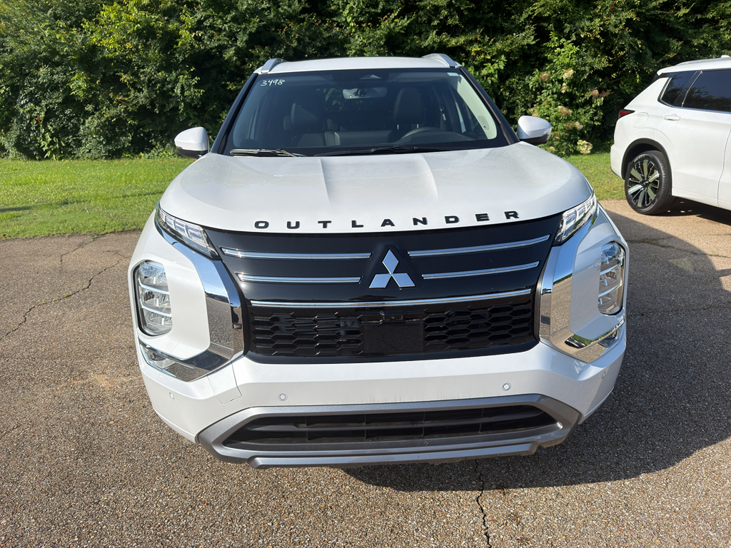 New 2026 White Diamond Mitsubishi SEL image 2