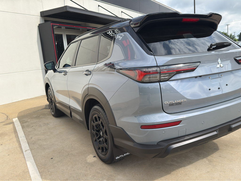 New 2026 Moonstone Gray Metallic W Mitsubishi Trail Edition image 6