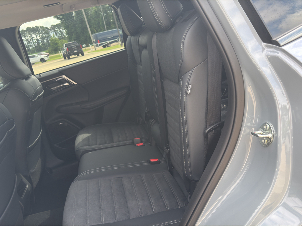 New 2026 Moonstone Gray Metallic W Mitsubishi Trail Edition image 10