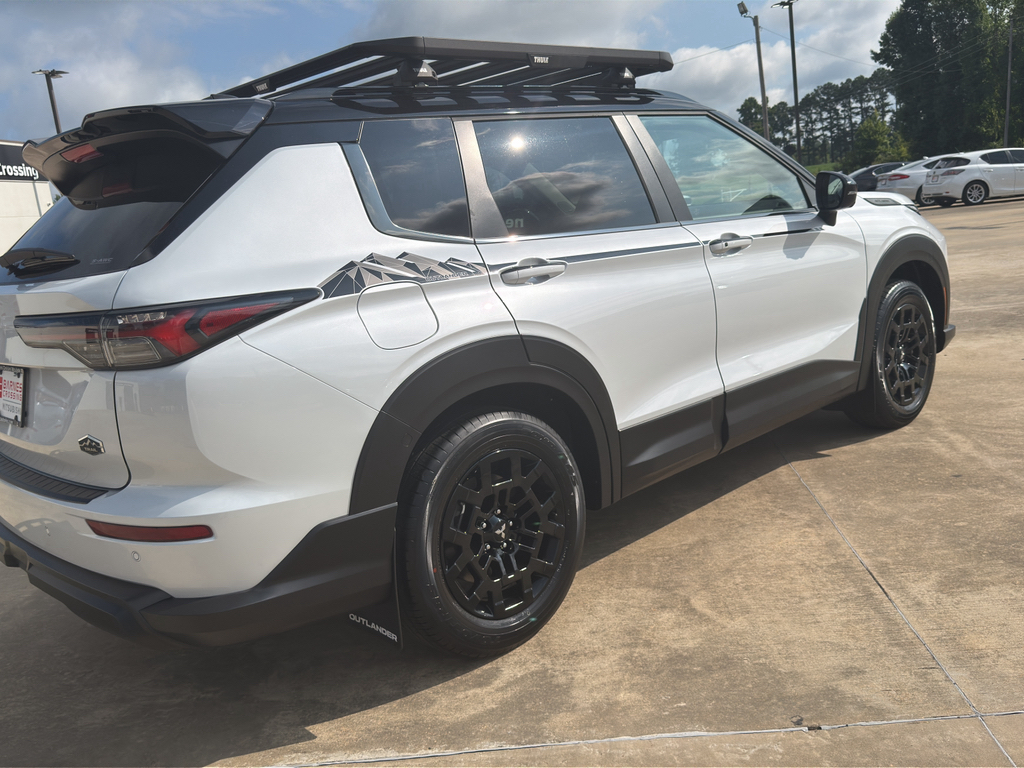 New 2026 White Diamond Mitsubishi Trail Edition image 3