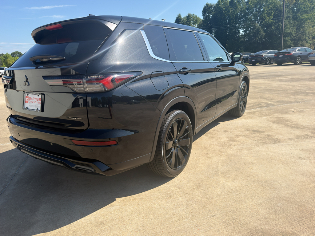 New 2026 Black Diamond Mitsubishi LE image 4