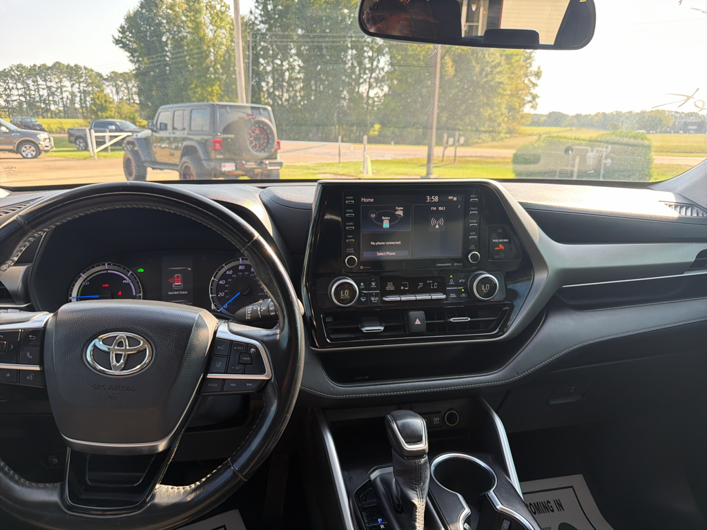 Used 2020 Midnight Black Metallic Toyota Hybrid LE image 9