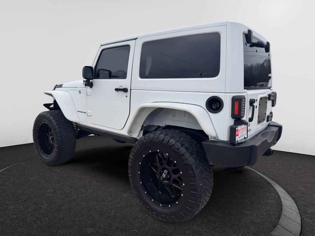 Used 2016 Bright White Clearcoat Jeep Rubicon image 6