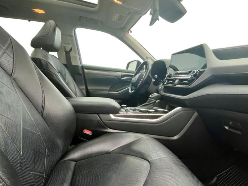 Used 2021 Blueprint Toyota Platinum image 7