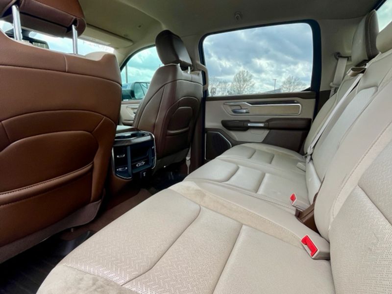 Used 2019 Ivory White Tri-Coat Pearlcoat Ram Laramie image 10