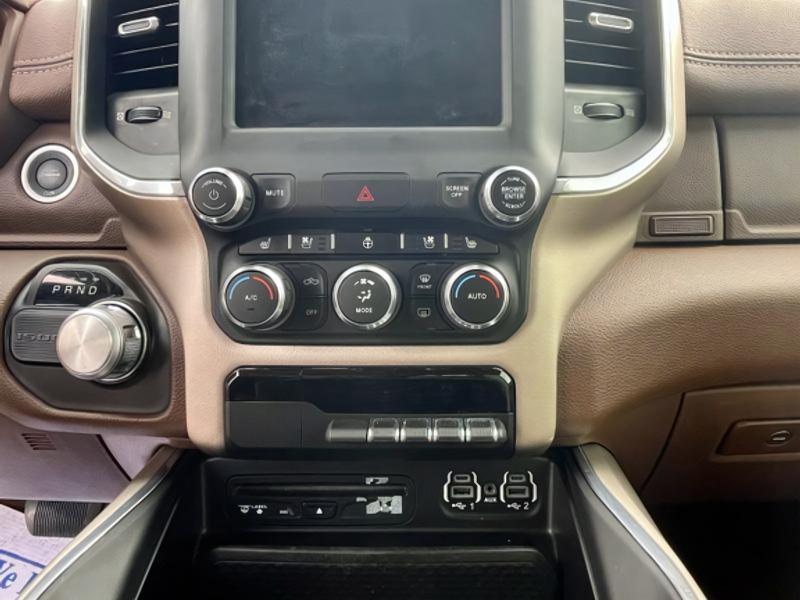 Used 2019 Ivory White Tri-Coat Pearlcoat Ram Laramie image 8