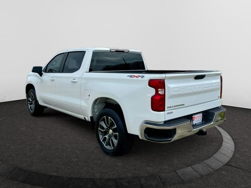 Used 2023 Summit White Chevrolet LT image 5