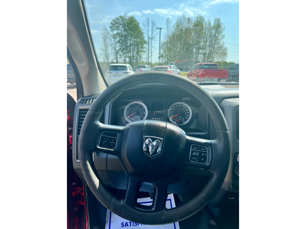 Used 2018 Flame Red Clearcoat Ram Tradesman image 7