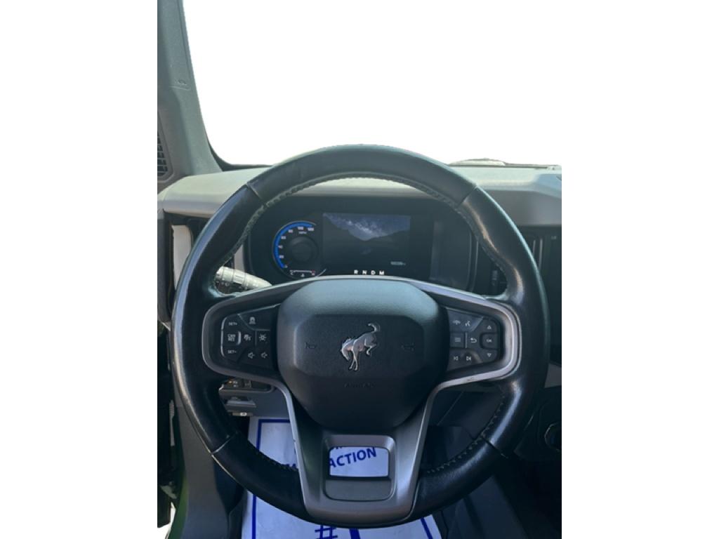 Used 2022 Eruption Green Metallic Ford Badlands image 7