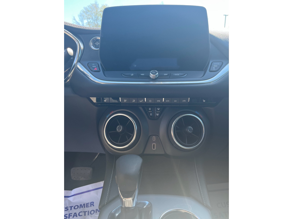 Used 2024 Black Chevrolet LT image 7