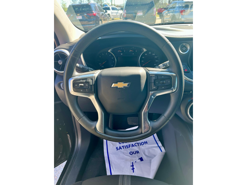 Used 2024 Black Chevrolet LT image 6