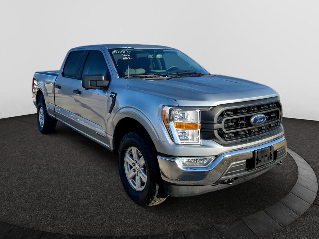 Used 2022 Iconic Silver Metallic Ford XL image 3