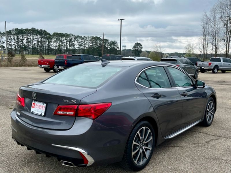 Used 2018 Modern Steel Metallic Acura w/Technology Pkg image 4