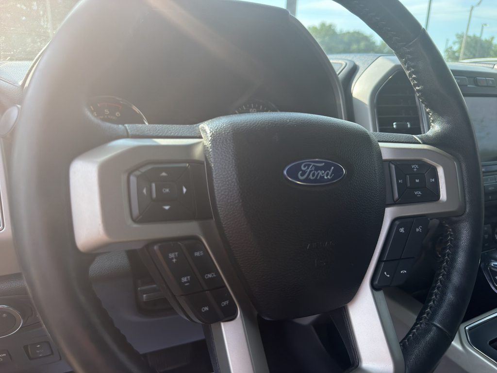 Used 2019 Ruby Red Metallic Tinted Clearcoat Ford LARIAT image 12