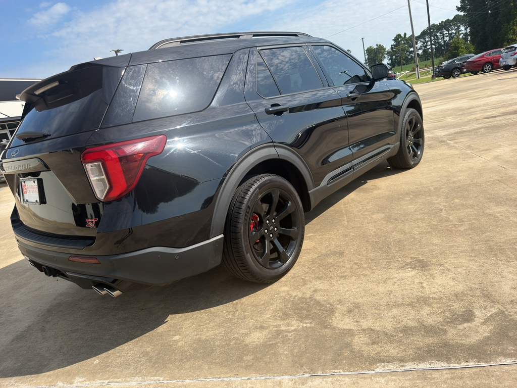 Used 2022 Agate Black Metallic Ford ST image 5
