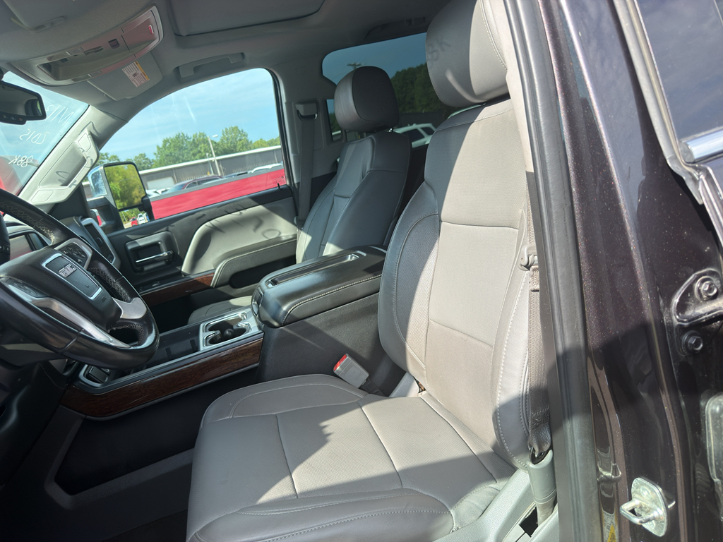 Used 2015 Iridium Metallic GMC SLT image 10