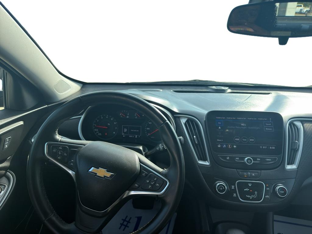 Used 2025 Night Shade Metallic Chevrolet RS image 8