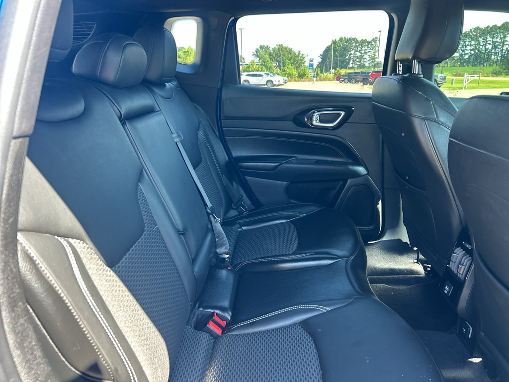 Used 2023 Laser Blue Pearlcoat Jeep Altitude image 13