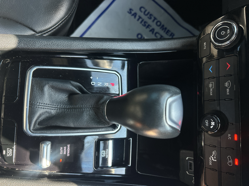 Used 2023 Laser Blue Pearlcoat Jeep Altitude image 12