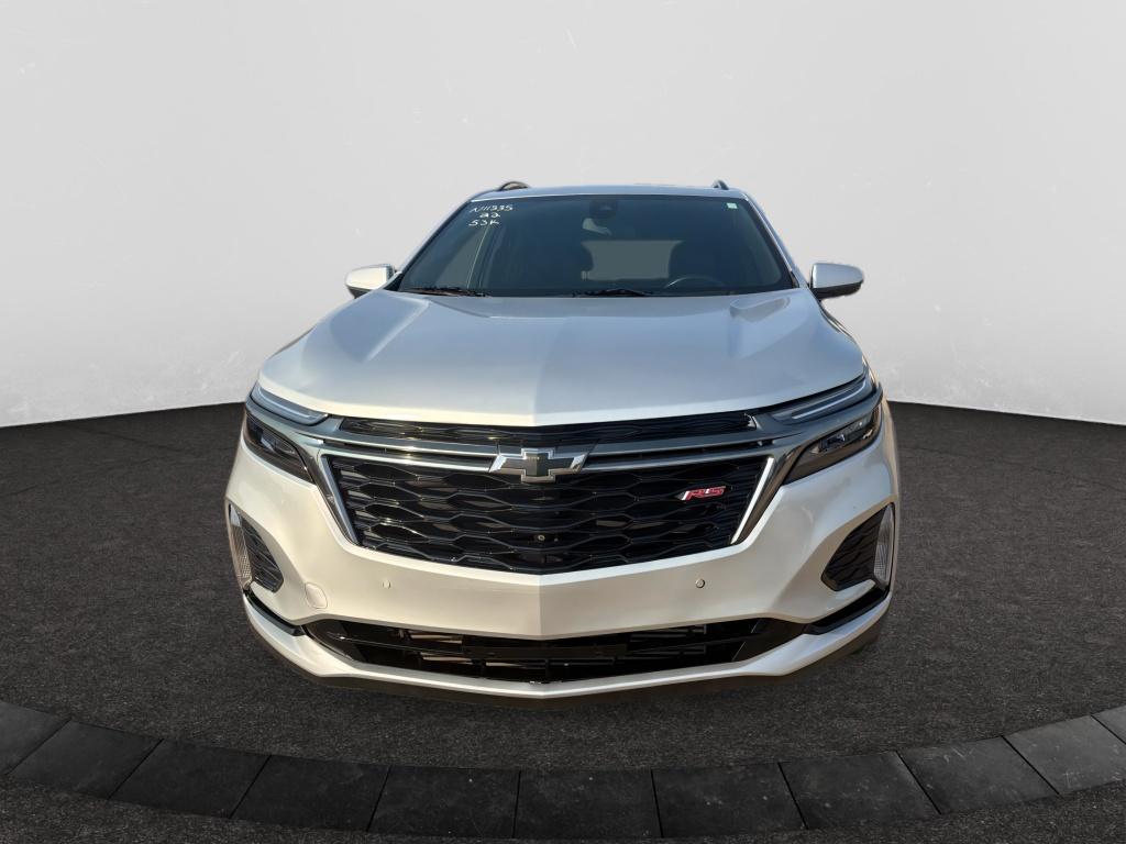 Used 2022 Silver Ice Metallic Chevrolet RS image 2