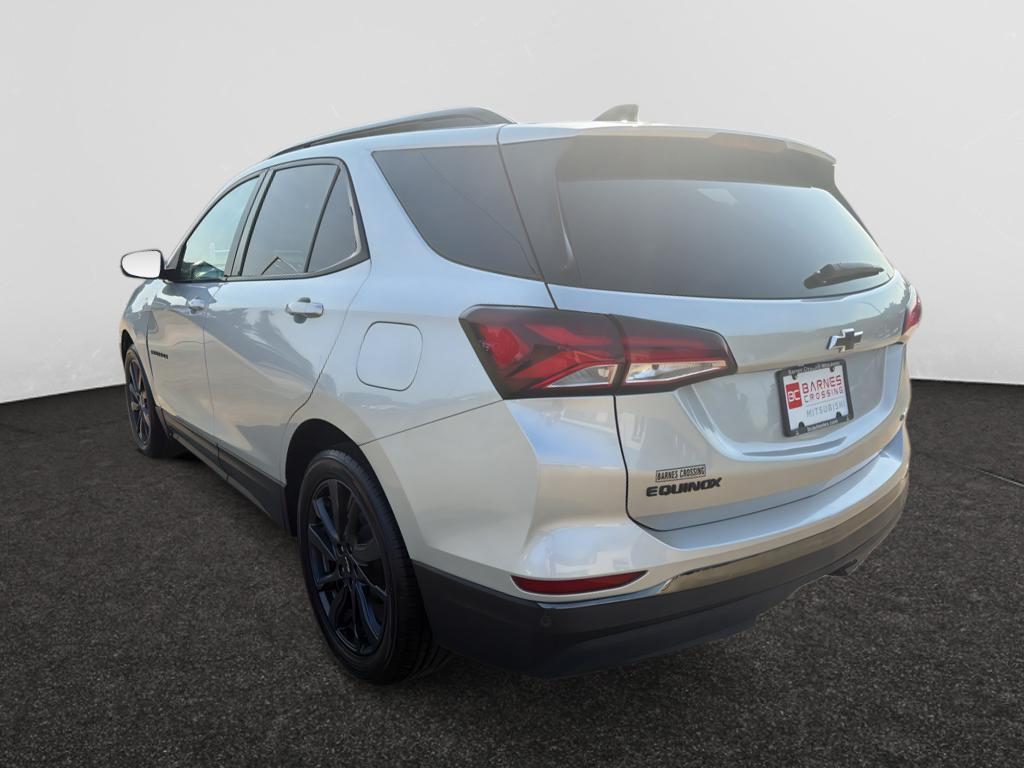 Used 2022 Silver Ice Metallic Chevrolet RS image 6