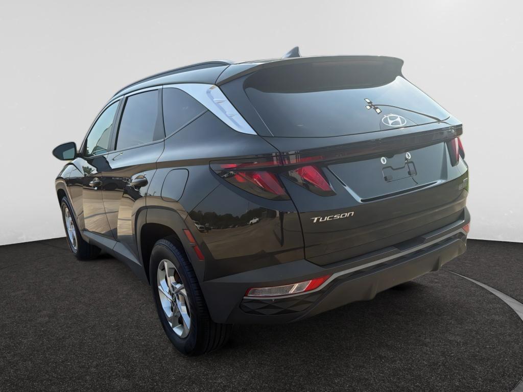 Used 2024 Black Pearl Hyundai SEL image 6