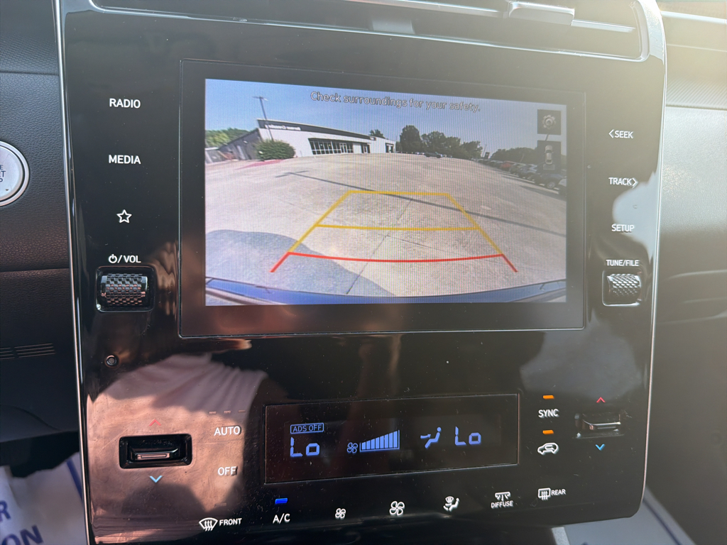Used 2024 Black Pearl Hyundai SEL image 14