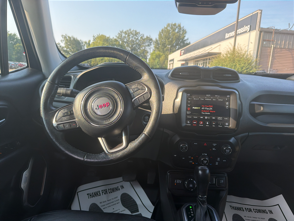 Used 2021 Slate Blue Pearlcoat Jeep Limited image 9