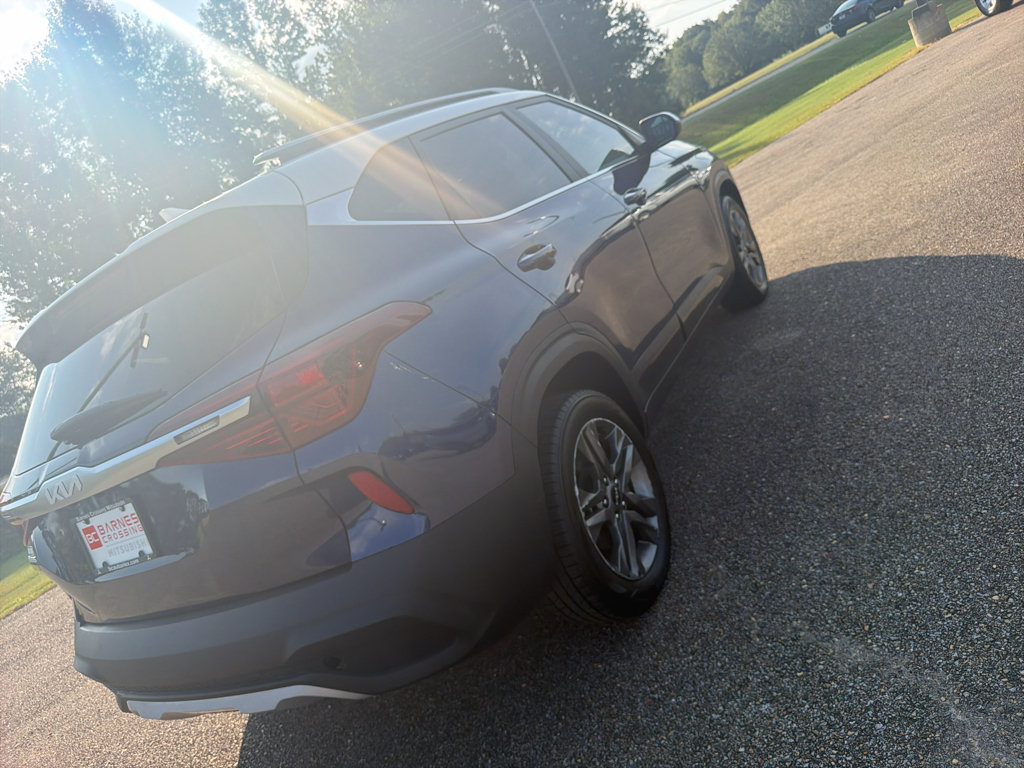Used 2023 Dark Ocean Blue/White Roof Kia S image 4