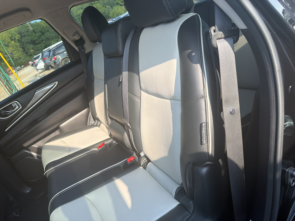 Used 2020 Black Obsidian INFINITI SIGNATURE EDITION image 10