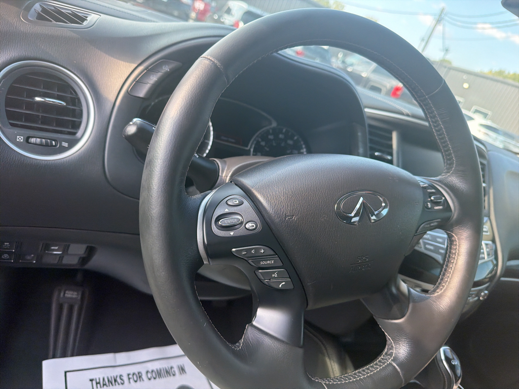 Used 2020 Black Obsidian INFINITI SIGNATURE EDITION image 12
