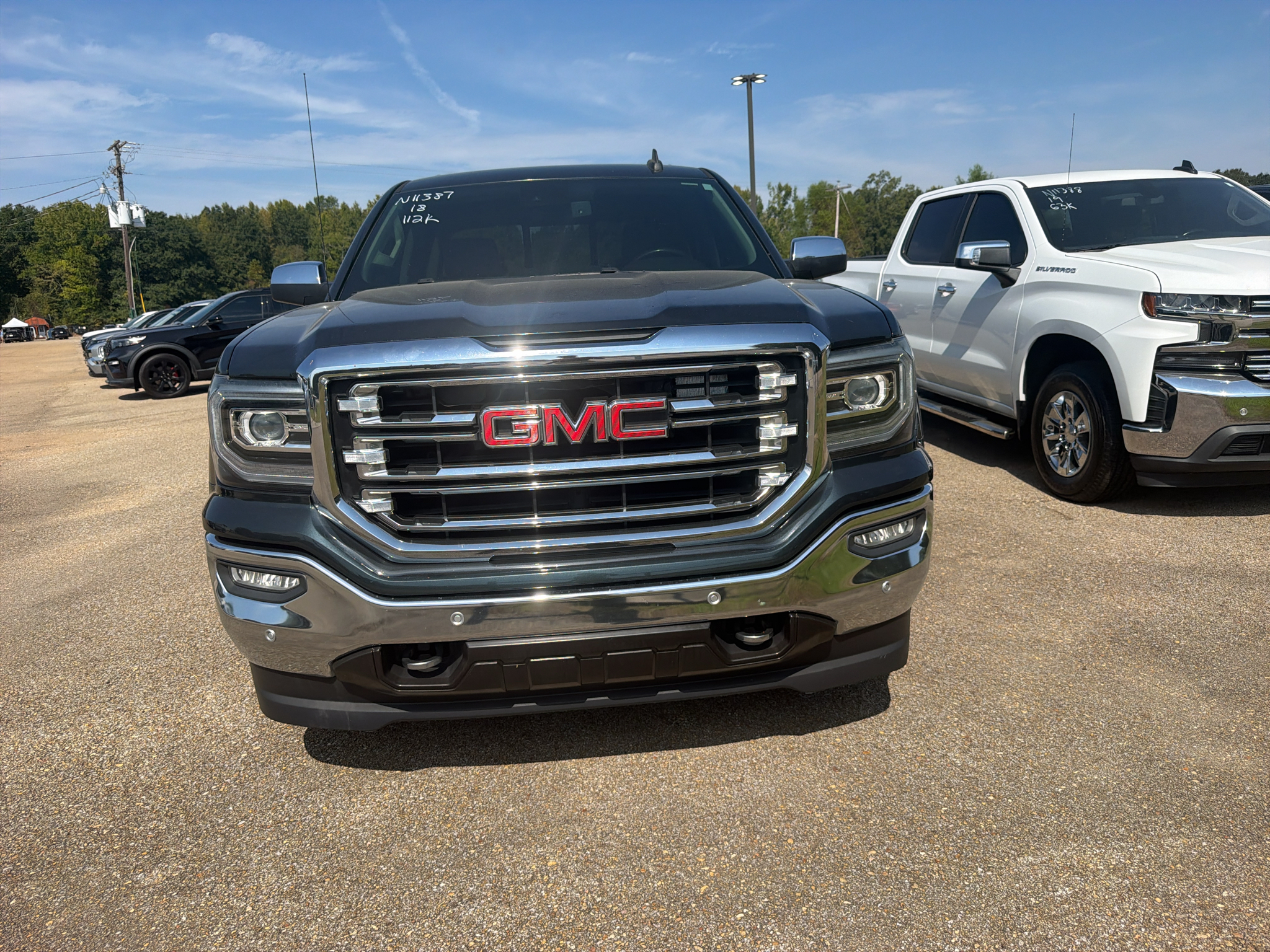 Used 2018 Dark Slate Metallic GMC SLT image 2