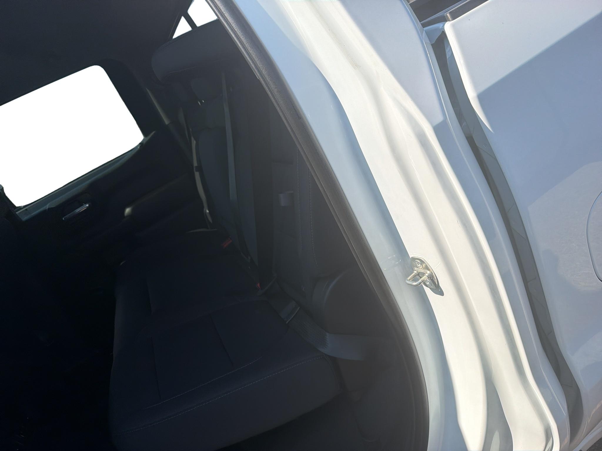 Used 2019 Summit White Chevrolet LT image 7