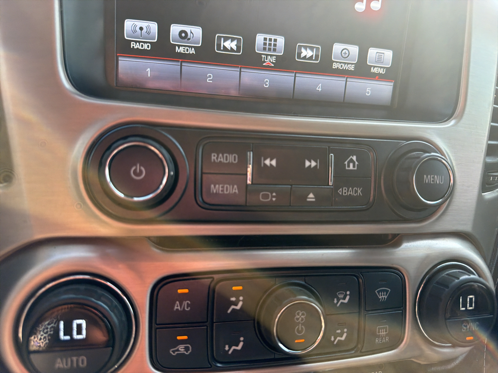 Used 2016 Onyx Black GMC Denali image 20