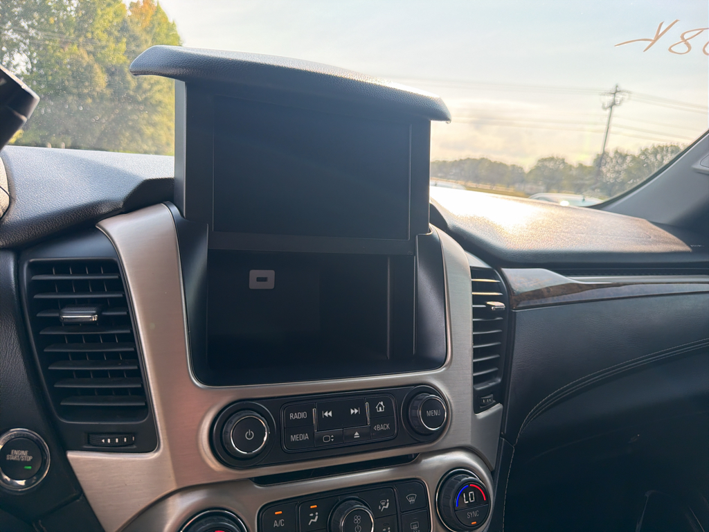 Used 2016 Onyx Black GMC Denali image 22