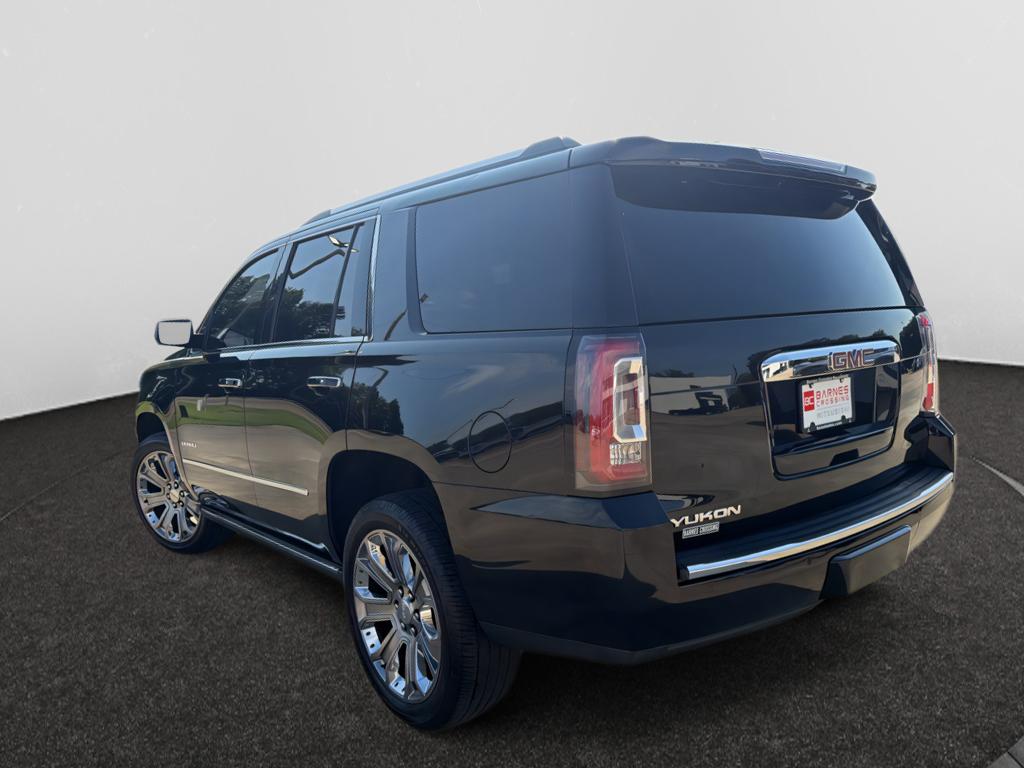 Used 2016 Onyx Black GMC Denali image 6