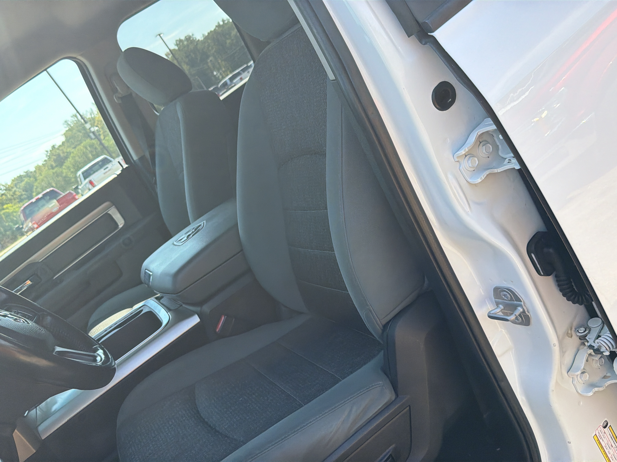Used 2018 Bright White Clearcoat Ram Big Horn image 9
