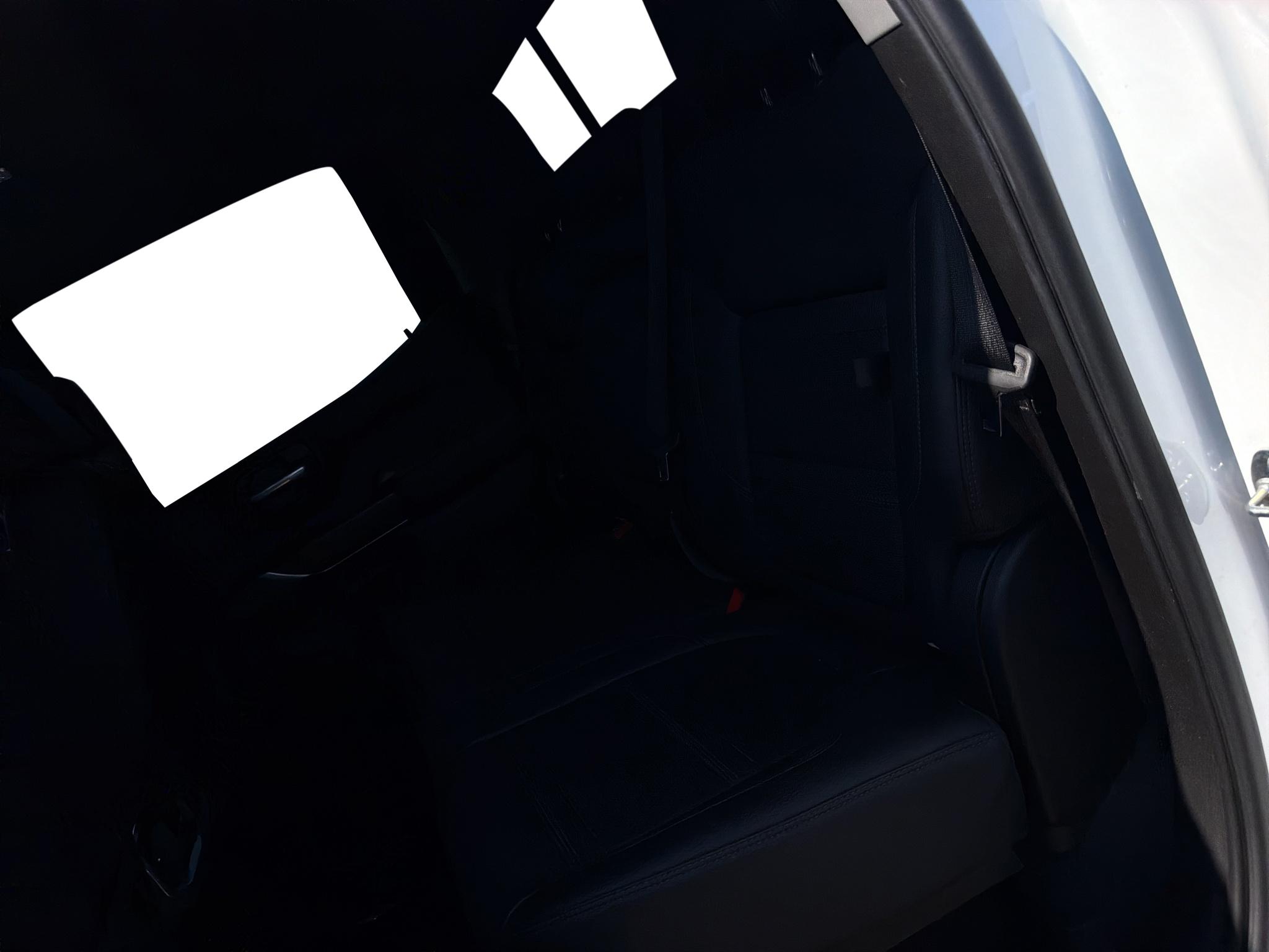 Used 2020 White Frost Tricoat GMC Denali image 7