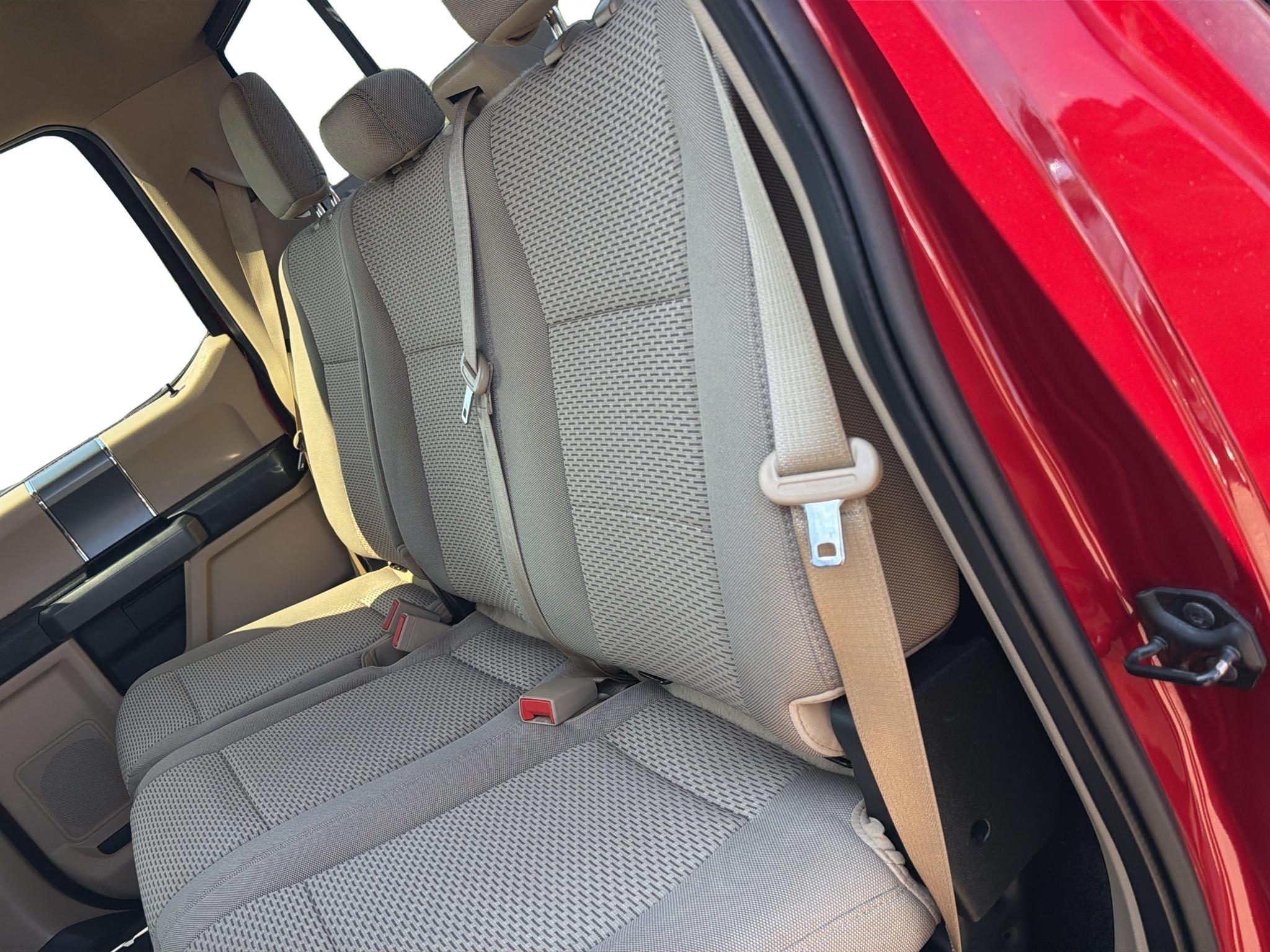 Used 2018 Ruby Red Metallic Tinted Clearcoat Ford XLT image 7