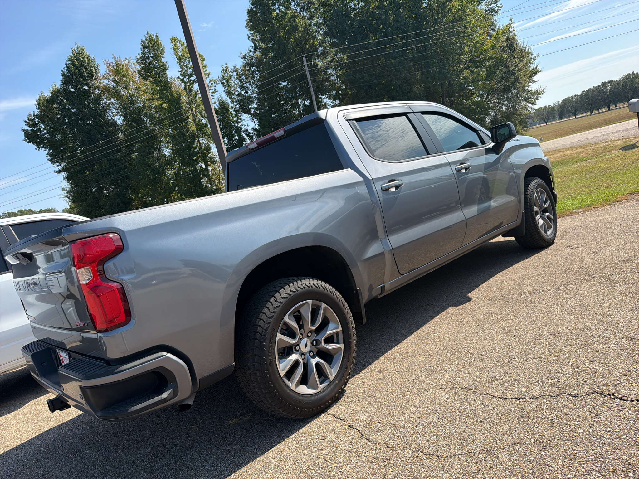 Used 2022 Satin Steel Metallic Chevrolet RST image 4