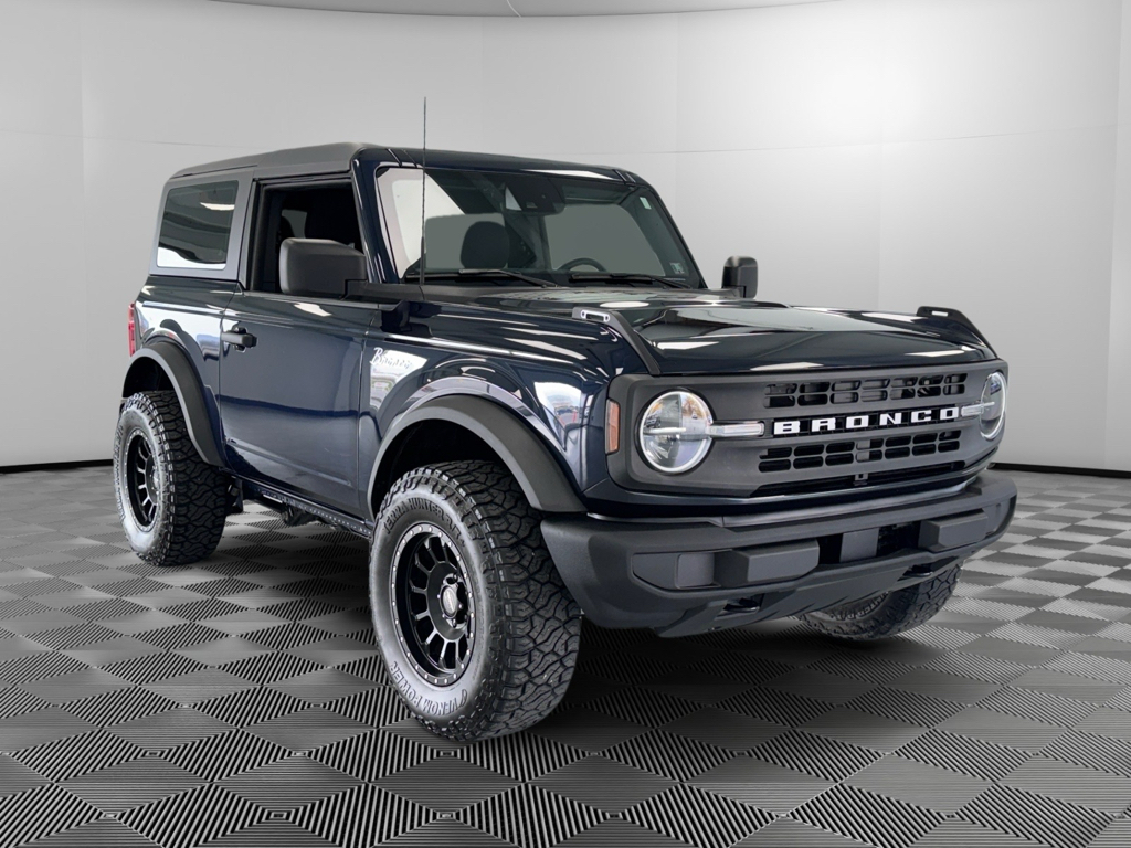 2021 Ford Bronco 2-Door Base's photo