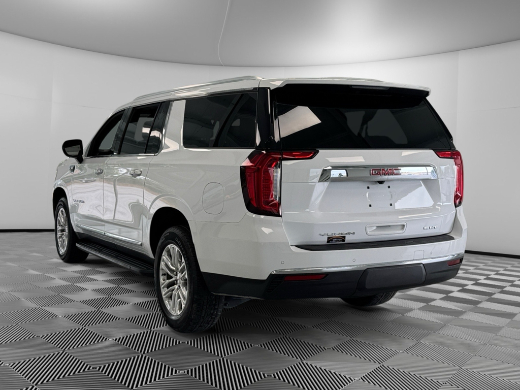 2023 Gmc Yukon XL 1500 SLT photo 3