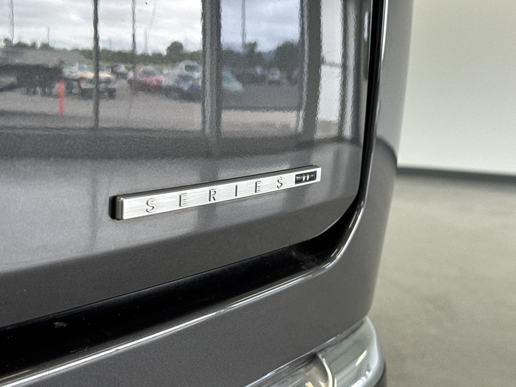 2024 Jeep Wagoneer Series II photo 38