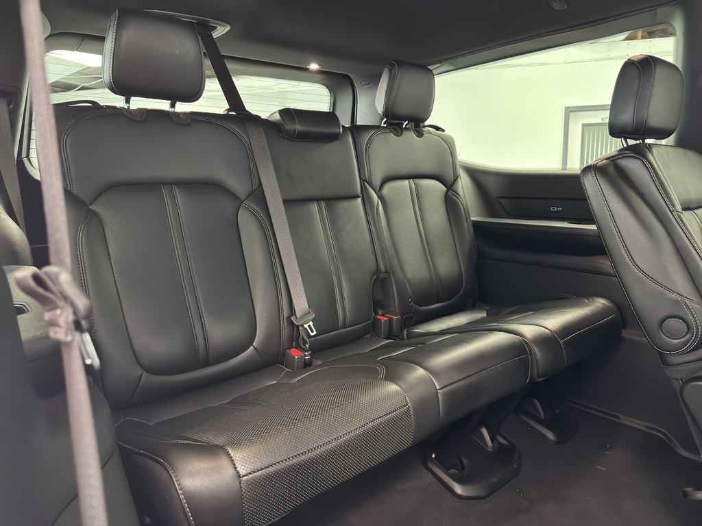 2024 Jeep Wagoneer Series II photo 35