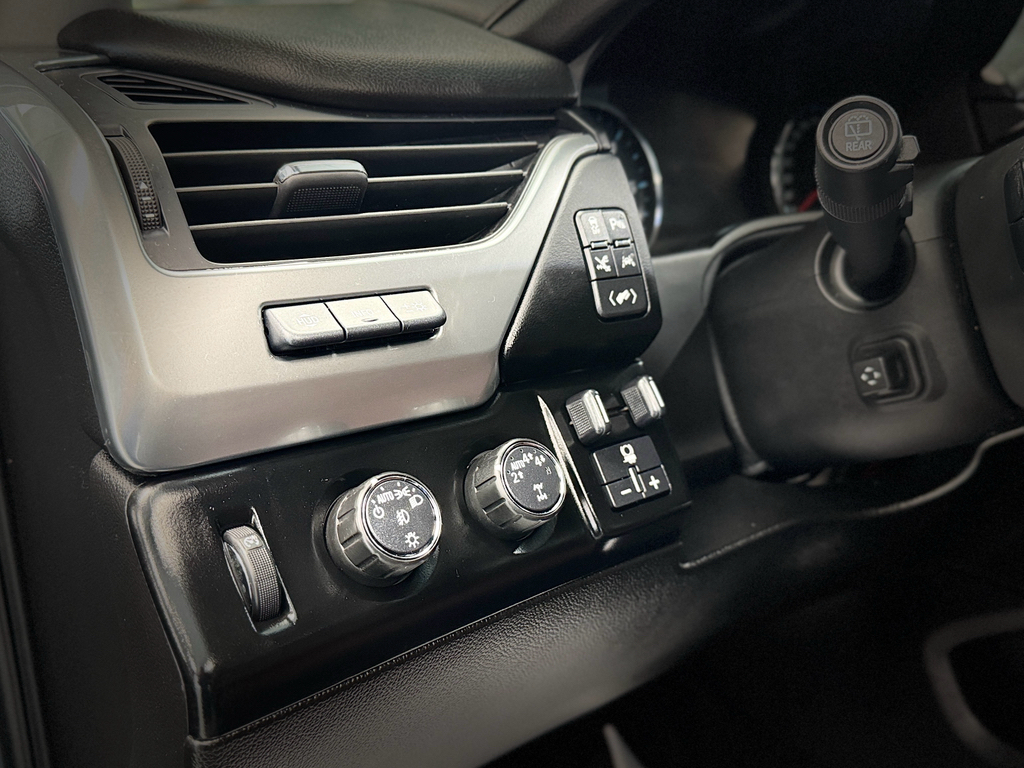 Used 2020 Chevrolet Suburban 1500 SUV