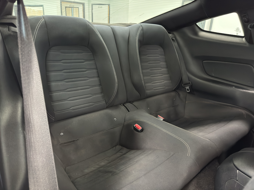 2016 Ford Mustang GT photo 25